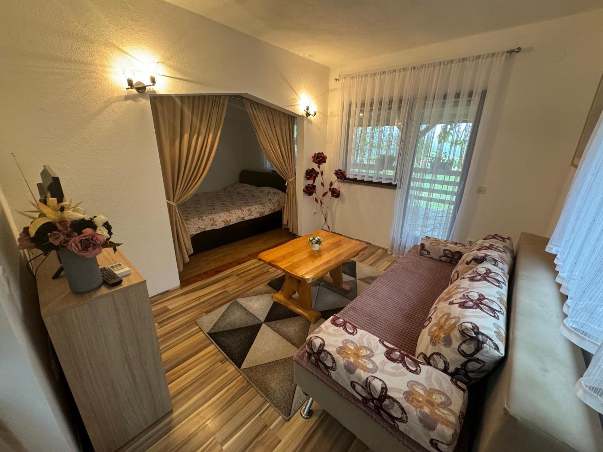 Apartment Valentina Brocanac Εξωτερικό φωτογραφία